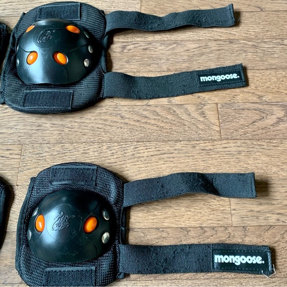 Mongoose gel BMX protection gear - Picture 3 of 3